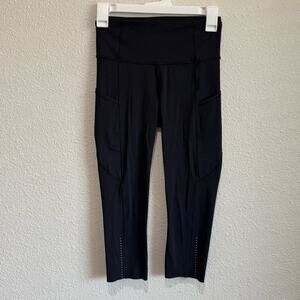 Lululemon Womens Size 4 Fast Free Crop II Nulux 19" Black Leggings Gym Workout